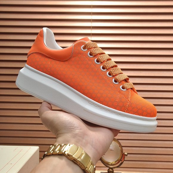 McQueen comfortable thick soled fashion couple sneakers - Picture 3 of 4